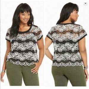 Torrid Black and White Striped Floral Lace Top Size 3 3X